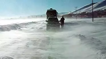 Bingöl- Erzurum Karayolunda Kar Esareti