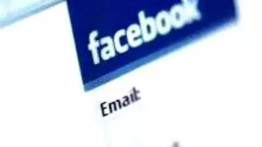 Facebook'un Gizemli Alan Adı!