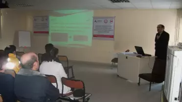 Gediz Devlet Hastanesi Personeline Performans Analizi Eğitimi Verildi