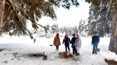 Kar Üstünde Mangal Keyfi