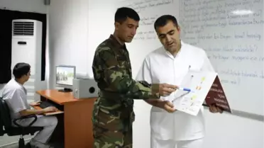 2,5 Milyon Askere Cinsel Eğitim