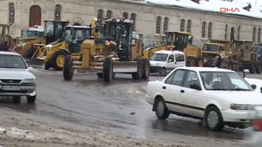Sivas Belediyesi'nden Kar Seferberliği