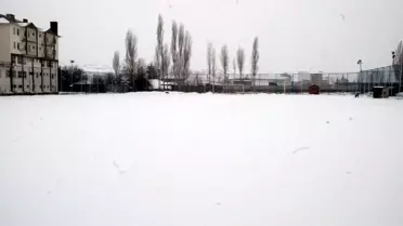 Futbol Maçlarına Kar Engeli