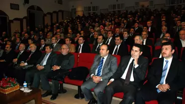 Tokat'ta, 'Değişen Toplum, Değişmeyen Değerler' Konferansı
