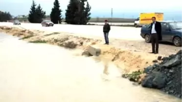 Hatay'da Tarım Arazileri Sular Altında Kaldı