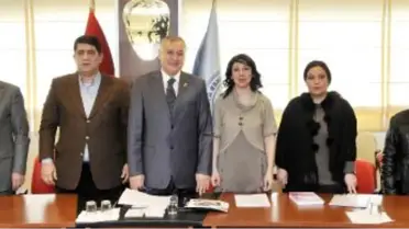 Anadolu Ateşi'ne Karşı Roman Ateşi