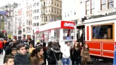 Avea'dan Hareketli Bayi!