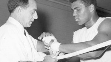Muhammed Ali'nin Efsanevi Antrenörü Dundee Öldü
