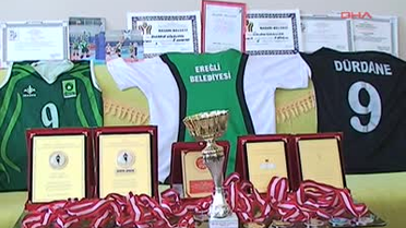 Mevzuat Mağduru Yıldız Voleybolcu Kız İçin Yeni Menüsküs Bulundu