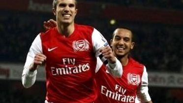 Barca'dan Van Persie Açıklaması!