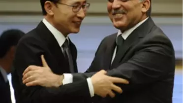 Cumhurbaşkanı Gül, Kore Cumhurbaşkanı Lee Myung-Bak Onuruna Akşam Yemeği Verdi
