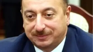 Azerbaycan Cumhurbaşkanı Aliyev, Fransız Senatörleri Kabul Etti