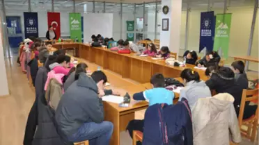 Çocuklar İngilizce Öğreniyor