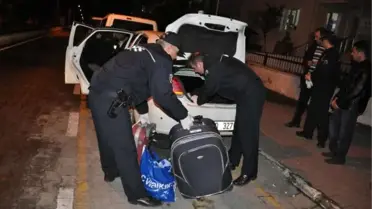 Kaçmak İsterken Polisin Kolunu Kırdılar