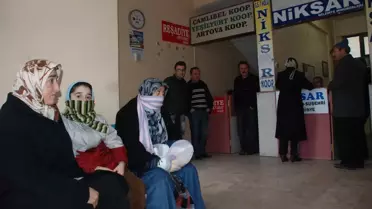 Minibüs Terminalinde Elektriğin Kesilmesi Vatandaşı Üşüttü