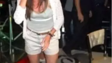 Oyuncu- Yönetmen Evliliği 7 Ay Sürdü!