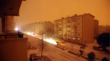 Çanakkale'de Kar, Deniz ve Kara Ulaşımını Aksatıyor