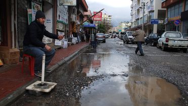 Bozuk Yola 'Oltalı' Tepki