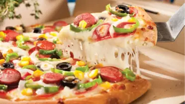 Domino's Pizza Yalnız Kalpleri Isıtıyor