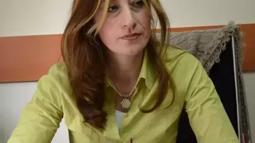 Bayan Müdür Görevine Başladı