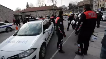 Başbakanlık Ofisi Önünde Yunus Kazası