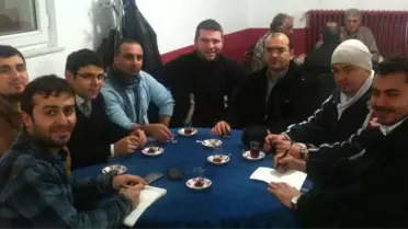 Ak Partili Gençlerden Halk Toplantısı