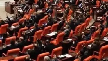 Meclis'te Tek Tip Tartışması