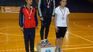 Salon Atletizm Yarışmaları Yapıldı