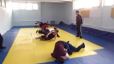 Düzce Güreş Takımı Ordu'ya Gitti