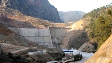 Baraj İnşaatında Kapak Patladı, İşçiler Sel Sularına Kapıldı