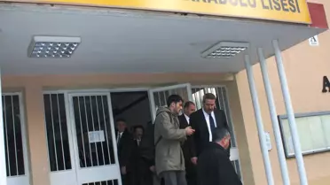 Depreme Dayanıksız Okullarda Güçelnedirme ve Yıkım Çalışmaları