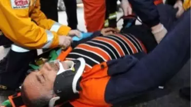 İşçi Servisine Çöp Kamyonu Çarptı