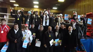 Boksörler Gürcistandan Birincilik Getirdi