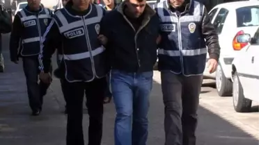 Atık Su Borularına Tırmanıp Hırsızlık Yapan 3 Zanlı Yakalandı