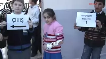 Öğrencilerin Tatbikatı Gerçeği Aratmadı