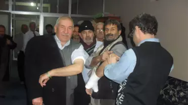 Siirt'ten Umreye Gideceklere Menenjit Aşısı Yapıldı