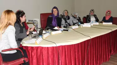 İkbal Gürpınar, Urfalı Kadınlarla Söyleşi Yaptı