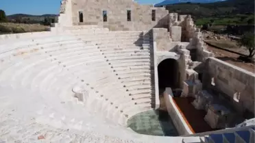 Dünyanın İlk Meclis Binasının Restorasyonu Tamamlandı