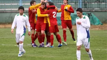 Galatasaray A2 Takımı Rize'den 3 Puanla Dönüyor
