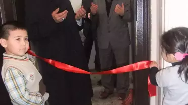 Kütahya'da Kurulan Anadolu Hanımeli Aile Derneği Faaliyetlerine Başladı