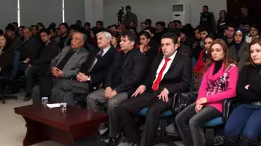 'Mehmet Akif Ersoy'un Aydın Kişiliği' Konulu Konferans