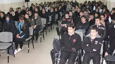 Şair Alaattin Akyüz, Öğrencilerla Bir Araya Geldi