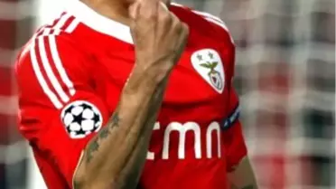 Arsenal Mucizesi Yarım Kaldı‎
