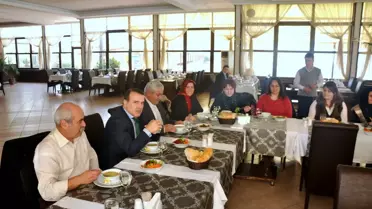 Başkan Uslu'dan Bayan Personele Kadınlar Günü Yemeği