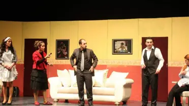 Alkışlar 'Şahane Düğün'e