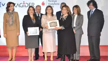 Bakan Fatma Şahin: Yasaları Değiştirmek Kolay, Zihinleri Değiştirmek Kolay Olmuyor