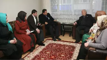 Kadınlar Günü'nde Şehit Annelerine Ziyaret
