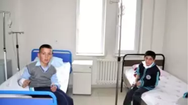 22 Öğrenci Kumanyadan Zehirlendi