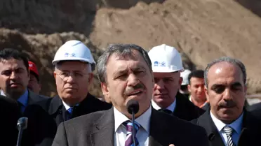 Orman ve Su Bakanı Veysel Eroğlu Ilısu Barajında
