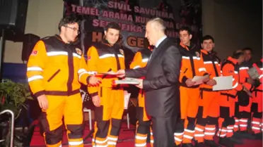 Arama Kurtarma Ekibi Sertifikasını Aldı